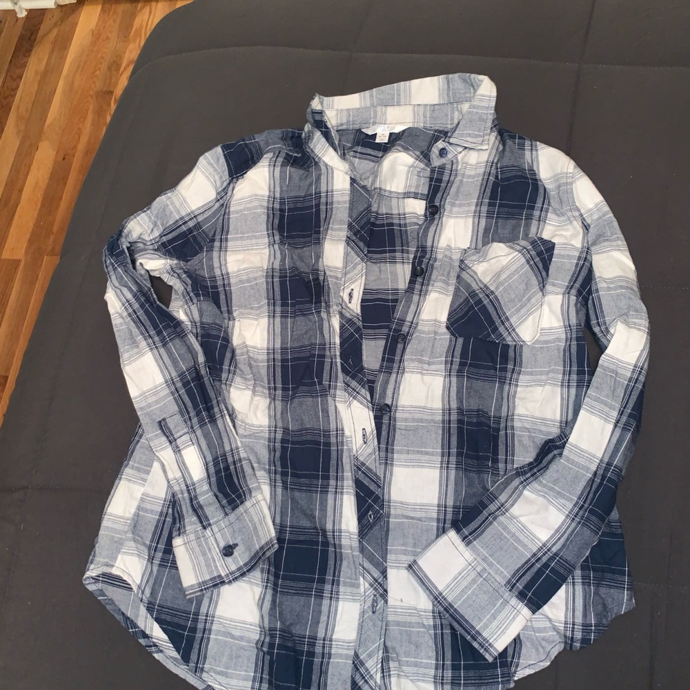 Blue long-sleeve flannel shirt